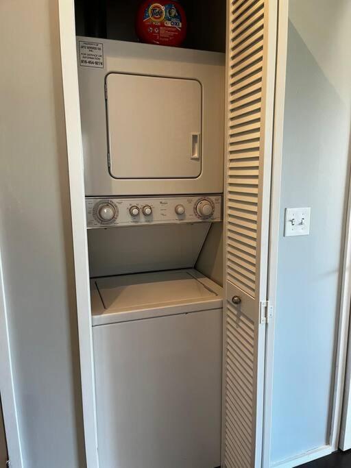 Luxury Condo 2 Bed 2 Bath Near Downtown Kc Kansas City Zewnętrze zdjęcie